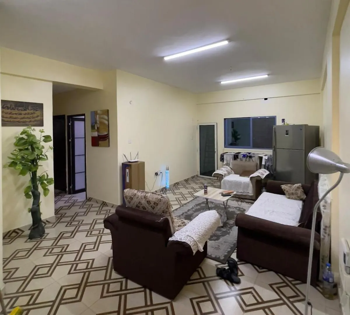Sea View Apt Near Dubai Bus Station Men Sharing Sharjah
