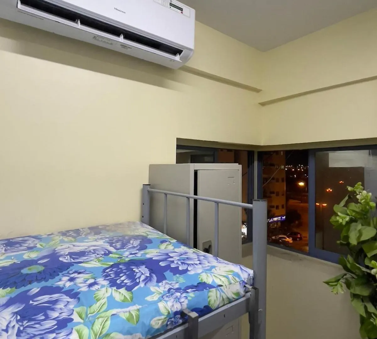 Sea View Apt Near Dubai Bus Station Men Sharing Schardscha 0*,  Vereinigte Arabische Emirate