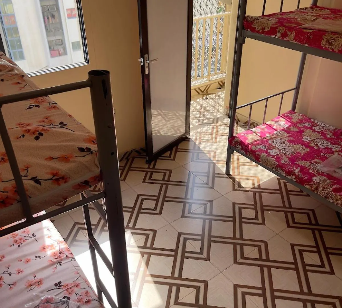 Apartment Sea View Apt Near Dubai Bus Station Men Sharing Schardscha